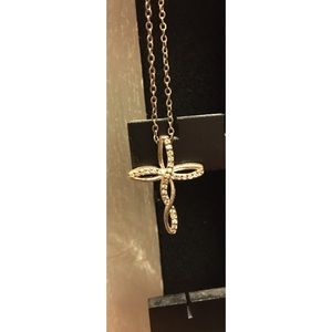✨Diamond Silver Cross Necklace✨